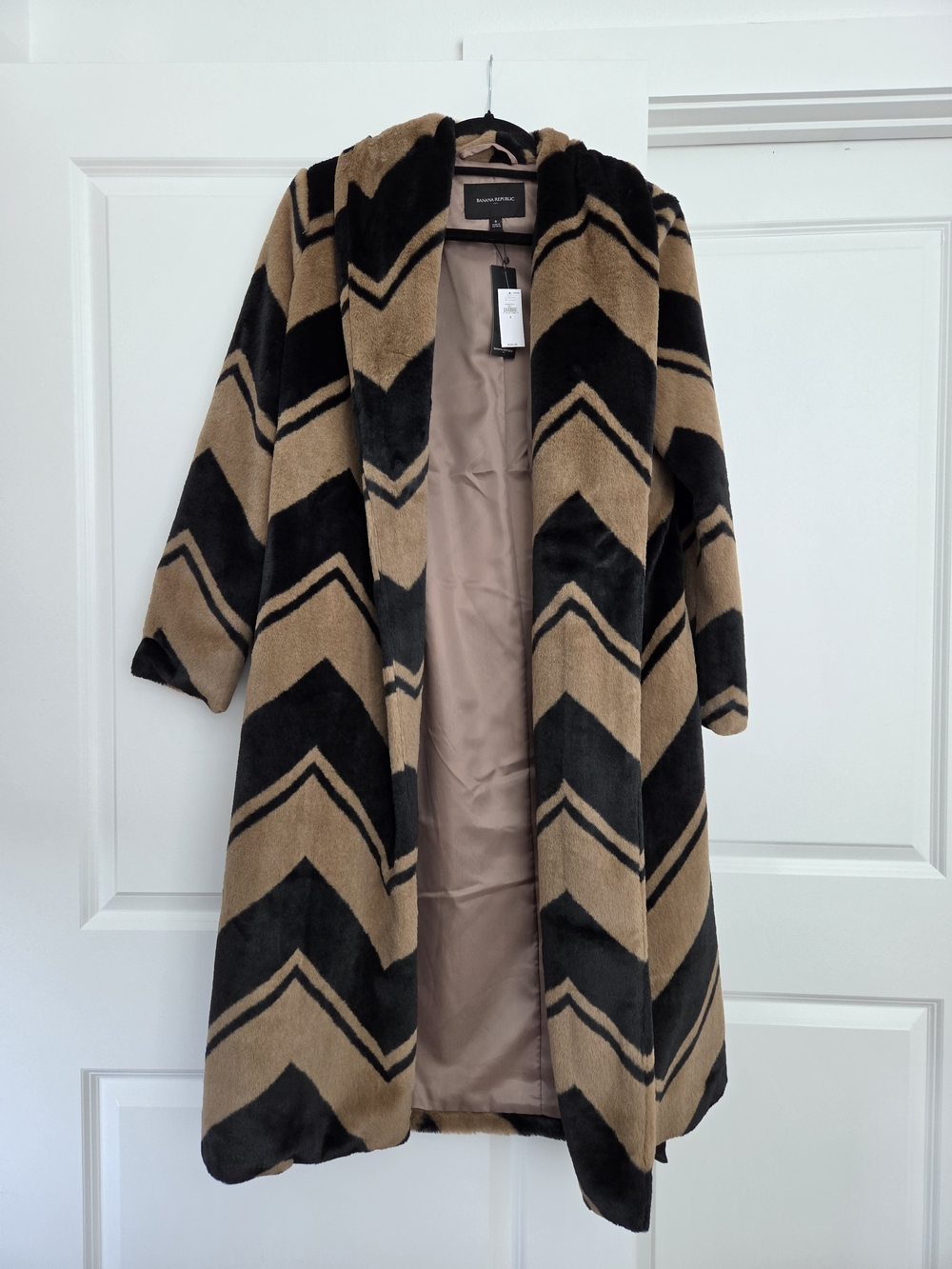 NWT Banana Republic Black & Tan Chevron Open-Front Cardigan Coat